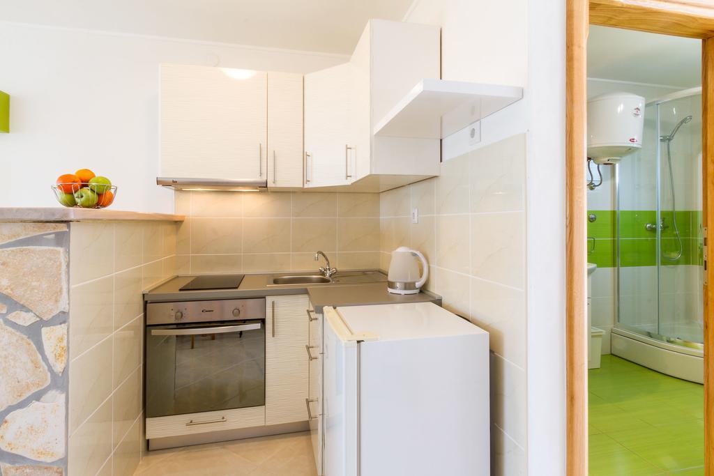 Apartmani Bregovec マスレニツァ エクステリア 写真
